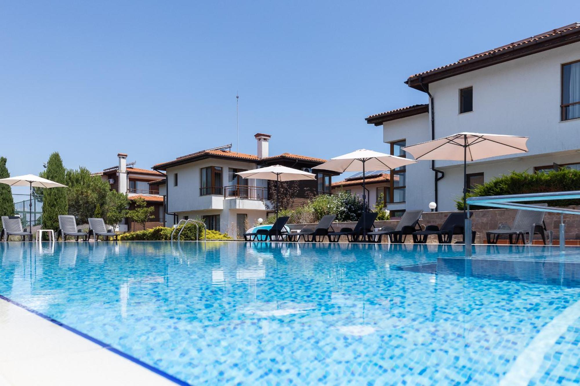 Villas In Complex Trakiyskiy Bryag Lozenets Εξωτερικό φωτογραφία