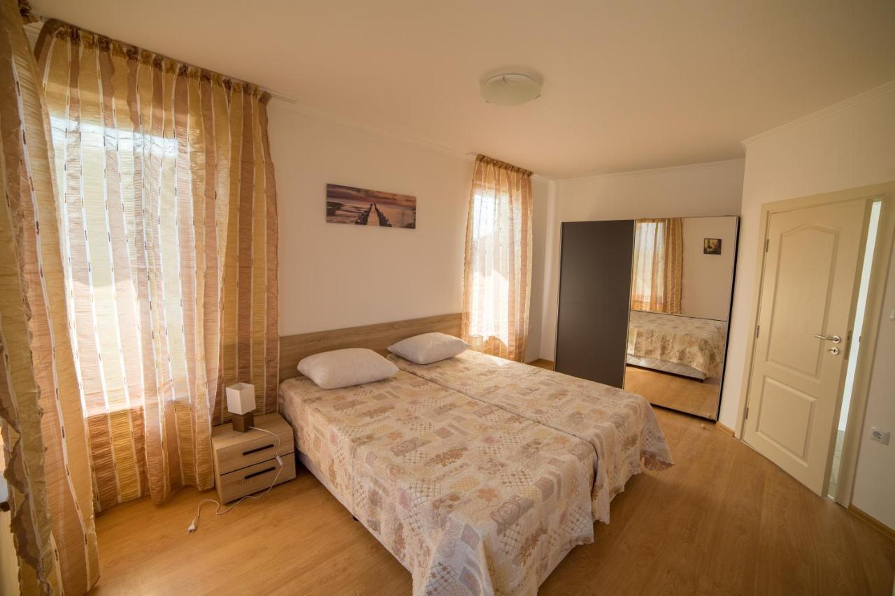 Villas In Complex Trakiyskiy Bryag Lozenets Εξωτερικό φωτογραφία