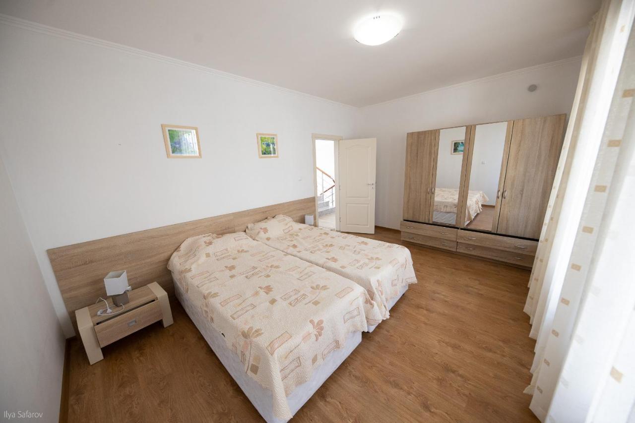 Villas In Complex Trakiyskiy Bryag Lozenets Εξωτερικό φωτογραφία